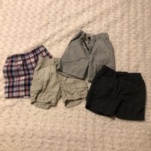 Bundle of 4 shorts
